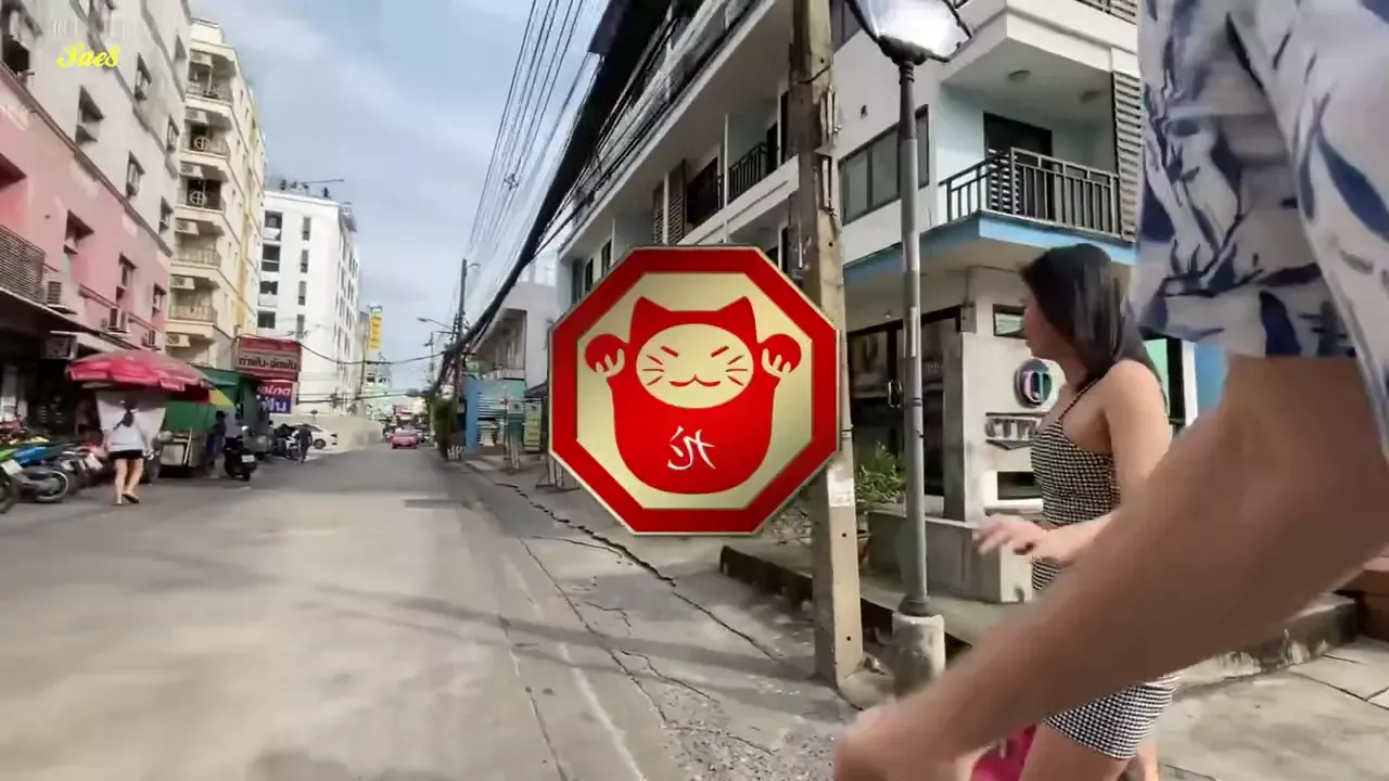 洋米高嫖世界芭提雅瑜伽老师